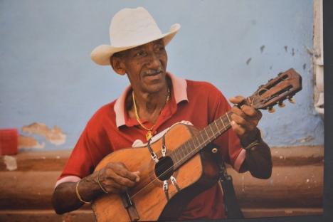 Cuba în Oradea. Aventura fotografului Remus Toderici în ţara contrastelor, expusă pe simezele Muzeului Cetăţii (FOTO/VIDEO)