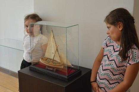 Corăbiile din Cetate: Expoziţie inedită, de machete de corăbii, la Muzeul Cetăţii şi al oraşului Oradea (FOTO)