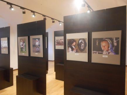 '100 de ani împreună', expoziţie de artă fotografică inaugurată în Cetatea Oradea (FOTO)