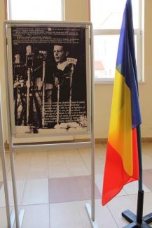 La Biblioteca Judeţeană se vernisează o expoziţie în memoria Regelui Mihai
