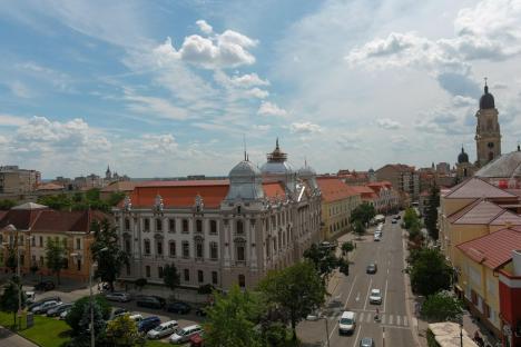 Imagini spectaculoase de pe șantierul pentru reabilitarea clădirii fostei Policlinici Mari din Oradea (FOTO)