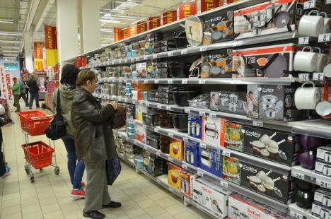 Extins cu 55%, Auchan este cel mai mare hypermarket orădean. Vezi cum arată! (FOTO)