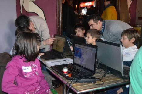 Mini artişti, mini IT-işti: Noi ateliere educative şi recreative pentru copiii din Oradea (FOTO)