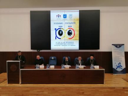 La centenar: 100 de ani de învățământ academic teologic ortodox orădean (FOTO)