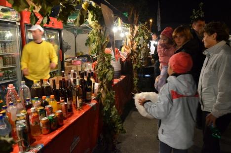 Vinul fiert, vedeta festivalului de la Sala Sporturilor (FOTO)