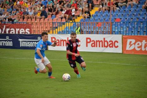 FC Bihor şi-a luat adio de la cupă, după ce a pierdut jocul de acasă cu CSM Reşiţa cu 1-3 (FOTO)