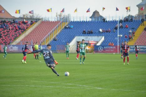 FC Bihor a suferit un eşec drastic în duelul de acasă cu Concordia Chiajna. Suporterii cer demisia antrenorului (FOTO)