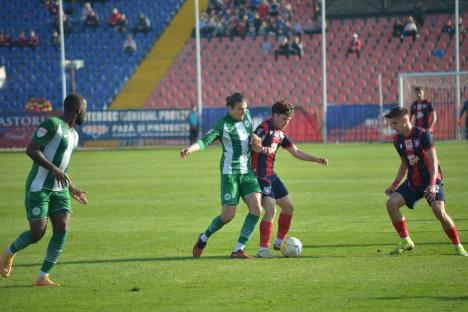 FC Bihor a suferit un eşec drastic în duelul de acasă cu Concordia Chiajna. Suporterii cer demisia antrenorului (FOTO)