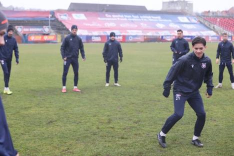 Noutăţi la FC Bihor: Claudiu Keşeru este noul director sportiv, iar olandezul Desley Ubbink, primul jucător achiziţionat (FOTO)