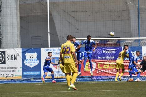 FC Bihor a câştigat cu 2-1 meciul de la Buzău şi a urcat pe locul 5 în clasament! (FOTO)