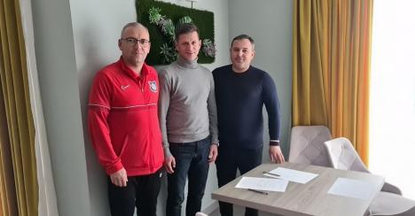 FC Bihor a semnat parteneriate cu trei cluburi importante din judeţ: CS Bihorul Beiuş, Crişul Aleşd şi CSO Ştei