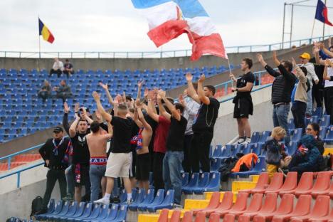 Remiză în derby-ul dintre FC Bihor și Poli Timișoara. Fotbaliștii orădeni n-au reușit să fructifice avantajul unui om în plus pe teren (FOTO)