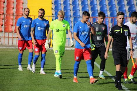 Victorie cu 6-0. Fotbaliștii de la FC Bihor au câștigat ultimul meci pe care l-au disputat acasă în turul campionatului (FOTO)