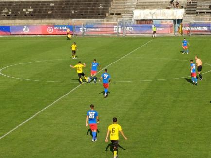 FC Bihor a câştigat jocul cu Şoimii Lipova, printr-un gol marcat în prelungiri! (FOTO)