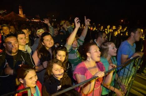 Ziua Europei contra Spania: Doar câteva sute de orădeni au chefuit la concertele Puya şi Anda Adam (FOTO)