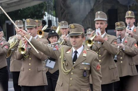 Fanfara militară Szekesfehervar concertează la Filarmonică