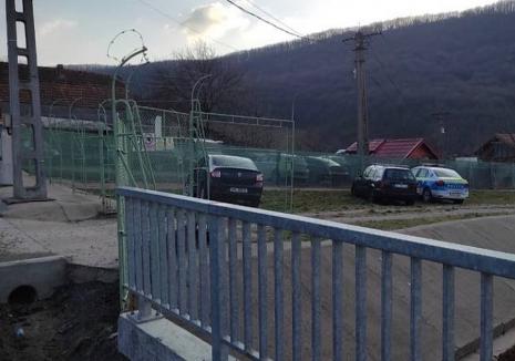 Tragedie în Bihor: Femeie găsită moartă într-un canal colector din Aștileu