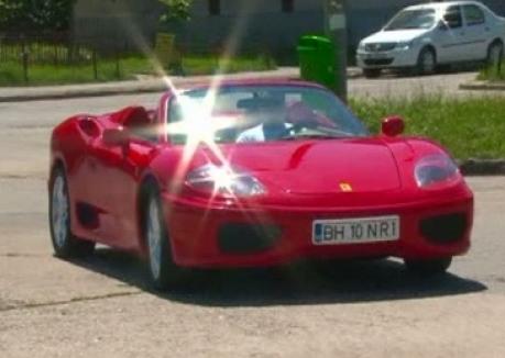 Un orădean şi-a transformat Toyota într-un Ferrari (FOTO / VIDEO)