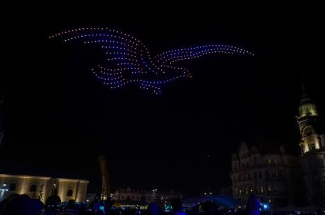 Poveste pe cerul Oradiei, la FestiFall: 300 de drone au desenat monumente şi simboluri ale oraşului (FOTO/VIDEO)