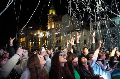 ”Oradea, orașul oamenilor”. Un spectacol cu drone a luminat cerul, în a doua seară de FestiFall (FOTO/VIDEO)