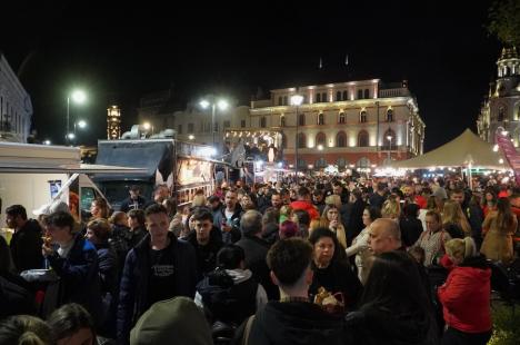 ”Oradea, orașul oamenilor”. Un spectacol cu drone a luminat cerul, în a doua seară de FestiFall (FOTO/VIDEO)