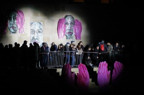 ”Oradea, orașul oamenilor”. Un spectacol cu drone a luminat cerul, în a doua seară de FestiFall (FOTO/VIDEO)