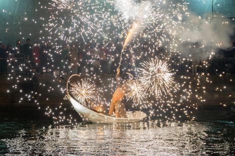 ”Oradea, orașul oamenilor”. Un spectacol cu drone a luminat cerul, în a doua seară de FestiFall (FOTO/VIDEO)