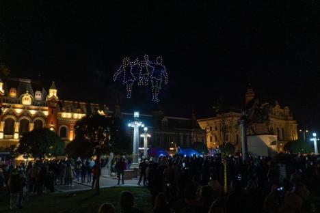 ”Oradea, orașul oamenilor”. Un spectacol cu drone a luminat cerul, în a doua seară de FestiFall (FOTO/VIDEO)