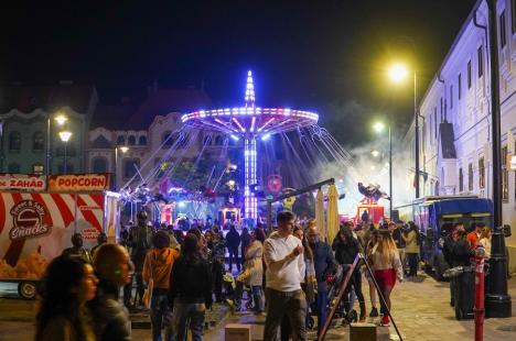 ”Oradea, orașul oamenilor”. Un spectacol cu drone a luminat cerul, în a doua seară de FestiFall (FOTO/VIDEO)