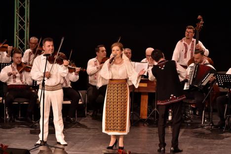 Veta Biriș, Andreea Voica, Florica Bradu și Florica Zaha au cântat la Oradea, pe scena Festivalului „Florica Ungur” (FOTO)