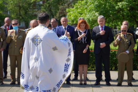 Istoricul Gabriel Moisa la festivitățile de 9 Mai din Oradea: „E de neînțeles de ce unii nu învață din lecțiile trecutului” (FOTO/VIDEO)
