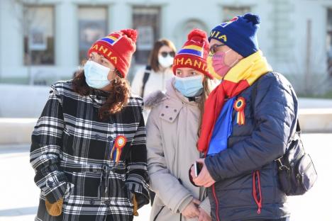 Festivități de 1 Decembrie fără defilare și fasole la Oradea. Vezi care a fost atmosfera! (FOTO / VIDEO)