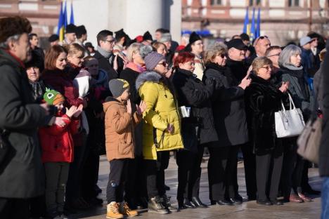 Sărbătoare însorită: la festivitățile dedicate zilei de 24 ianuarie au fost prezenți peste 150 de orădeni și politicieni (FOTO / VIDEO)