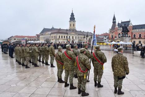 „Trebuie să rămânem uniți”. Horă impresionantă în centrul Oradiei, în care s-a prins și președintele CJ Bihor (FOTO/VIDEO)