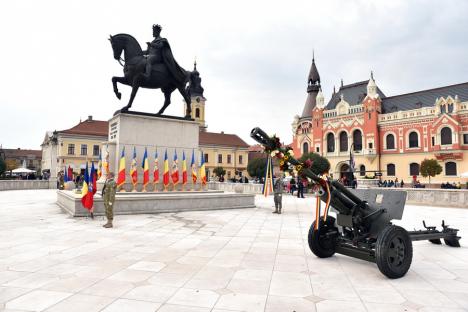 De 3 x Sărbătoare. Primarul Florin Birta, la ceremonia dedicată Zilei Oradiei: „Niciunul din momentele aniversate azi nu a fost realizat fără sacrificii” (FOTO)