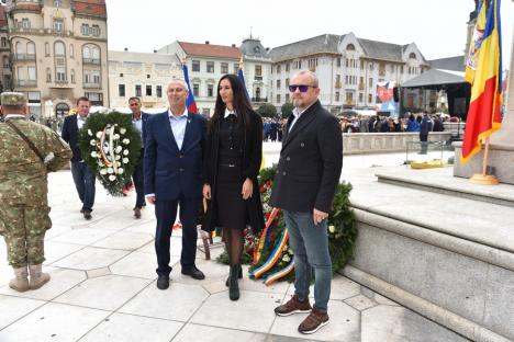 De 3 x Sărbătoare. Primarul Florin Birta, la ceremonia dedicată Zilei Oradiei: „Niciunul din momentele aniversate azi nu a fost realizat fără sacrificii” (FOTO)