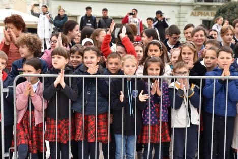 De 3 x Sărbătoare. Primarul Florin Birta, la ceremonia dedicată Zilei Oradiei: „Niciunul din momentele aniversate azi nu a fost realizat fără sacrificii” (FOTO)