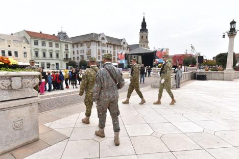 De 3 x Sărbătoare. Primarul Florin Birta, la ceremonia dedicată Zilei Oradiei: „Niciunul din momentele aniversate azi nu a fost realizat fără sacrificii” (FOTO)