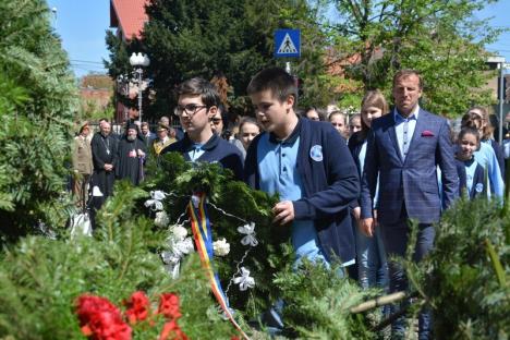 Zi de sărbătoare: La 99 de ani de la eliberarea Oradiei, primarul Ilie Bolojan face apel la 'înţelepciune' şi 'unitate' (FOTO / VIDEO)