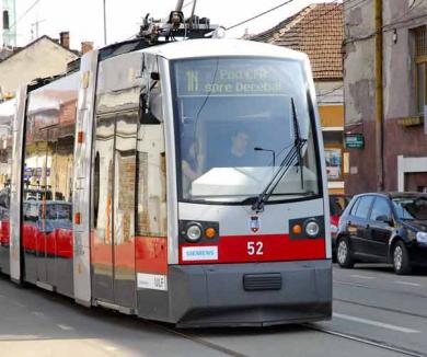 De Paşti, tramvaiele şi autobuzele circulă mai rar, iar muncitorii de la RER nu ridică reciclabilele