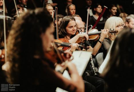 Cunoscutul violonist Gabriel Croitoru, în deschiderea stagiunii Filarmonicii Oradea