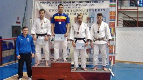 Judoka orădeni, 6 medalii de aur la Finalele CN de tineret