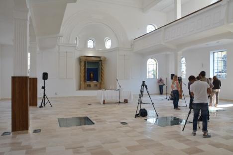Străluceşte din nou! Lucrările de restaurare a sinagogii Aachvas Rein, din strada Primăriei, au fost finalizate (FOTO)