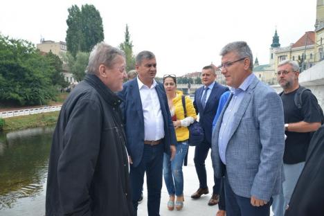 Finalizare în avans: Ministrul Apelor a inspectat lucrările pentru consolidarea malului Crişului în Oradea, încheiate de Repcon cu două luni mai devreme (FOTO)