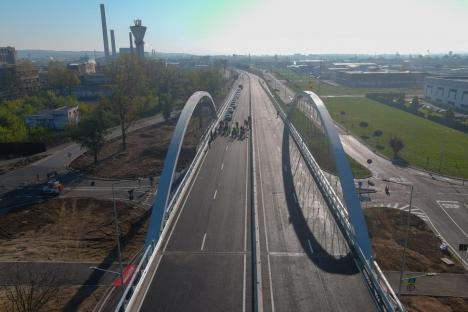 Pasajul de pe Calea Borșului din Oradea este gata cu 10 luni înainte de termen. Circulația se deschide sâmbătă dimineața (FOTO/VIDEO)