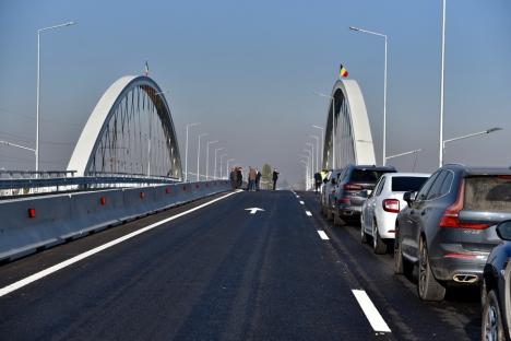 Pasajul de pe Calea Borșului din Oradea este gata cu 10 luni înainte de termen. Circulația se deschide sâmbătă dimineața (FOTO/VIDEO)