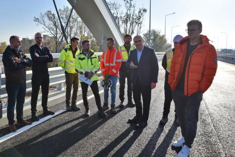 Pasajul de pe Calea Borșului din Oradea este gata cu 10 luni înainte de termen. Circulația se deschide sâmbătă dimineața (FOTO/VIDEO)