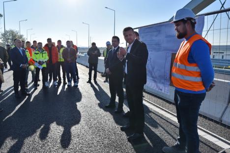 Pasajul de pe Calea Borșului din Oradea este gata cu 10 luni înainte de termen. Circulația se deschide sâmbătă dimineața (FOTO/VIDEO)