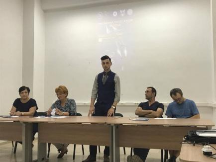 Pentagonul facultăţilor de fizică: Studenţi din 5 universităţi, reuniţi la Oradea