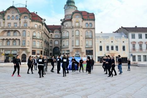 Festivalul studenţesc Unifest a început în paşi de dans, în Piaţa Unirii (FOTO/VIDEO)